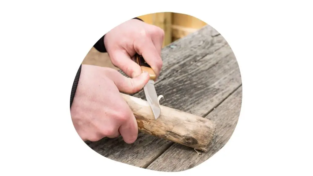 IMAGE OF WHITTLING - B