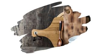 acacia vs maple cutting board