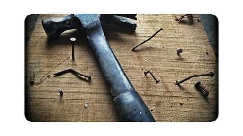 IMAGE OF BENT NAILS